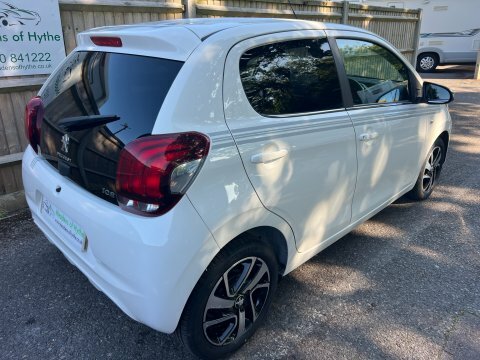 Peugeot 108 1.0 Collection 5 BW19RTU #4