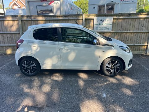 Peugeot 108 1.0 Collection 5 BW19RTU #3