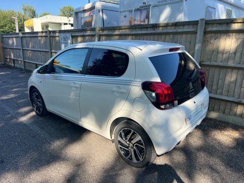 Peugeot 108 1.0 Collection 5 BW19RTU #6