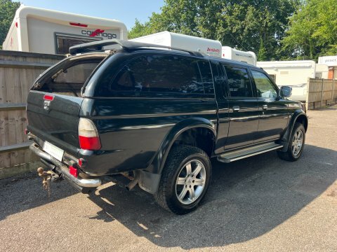 Mitsubishi L200 2.5L Elegance Blue #4
