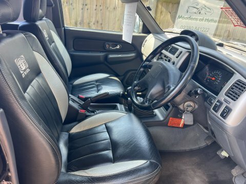 Mitsubishi L200 2.5L Elegance Blue #12