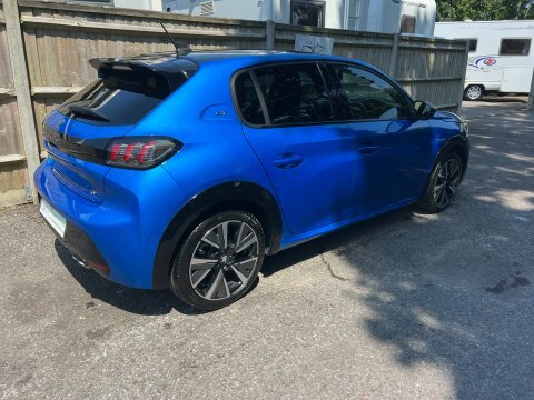 Peugeot 208 1.2 Puretech 130 HV72FWA #4