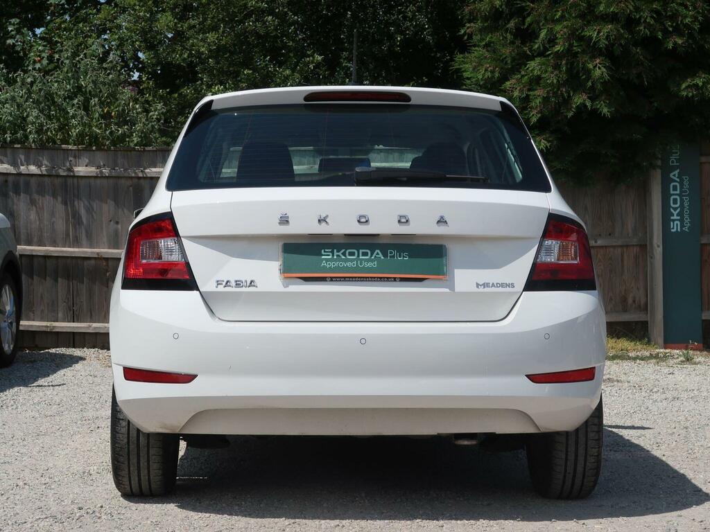 Skoda Fabia 1.0 Se Euro 6 S S GY70LVE White #5