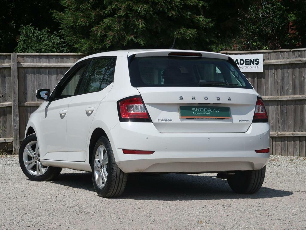 Skoda Fabia 1.0 Se Euro 6 S S GY70LVE White #3