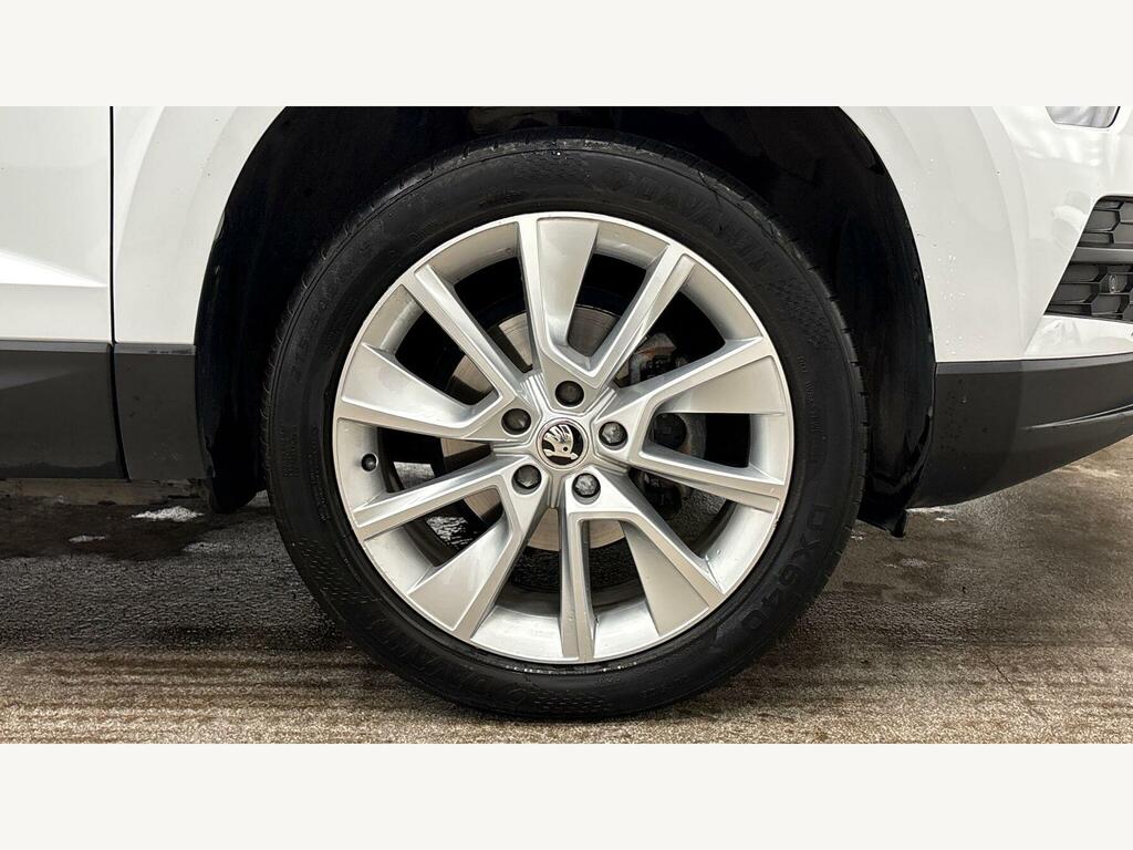 Skoda Karoq 1.5 Tsi Act Se L Euro 6 S S White #5