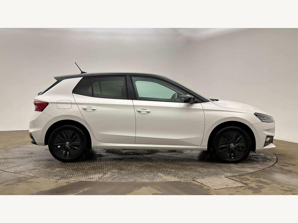 Skoda Fabia 1.0 Tsi Colour Edition Euro 6 S S HN72ERJ White #4