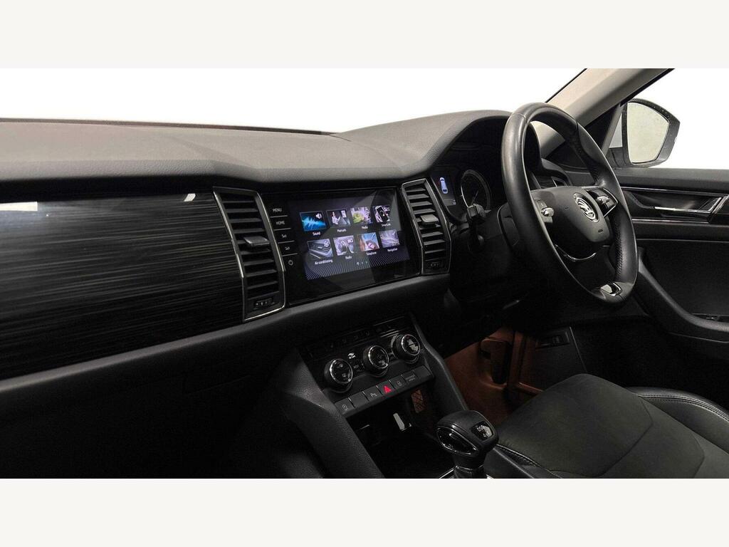 Skoda Kodiaq 2.0 Tdi Se L Dsg 4Wd Euro 6 S S 7 Seat BV70YUR White #2