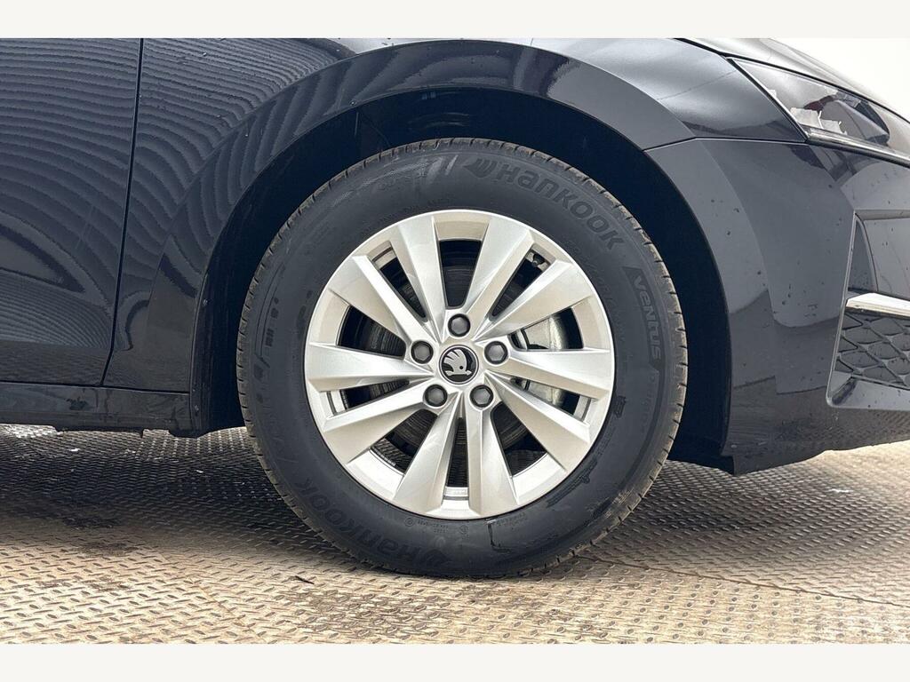 Skoda Octavia 1.5 Tsi Act Se Technology Euro 6 S S Black #4