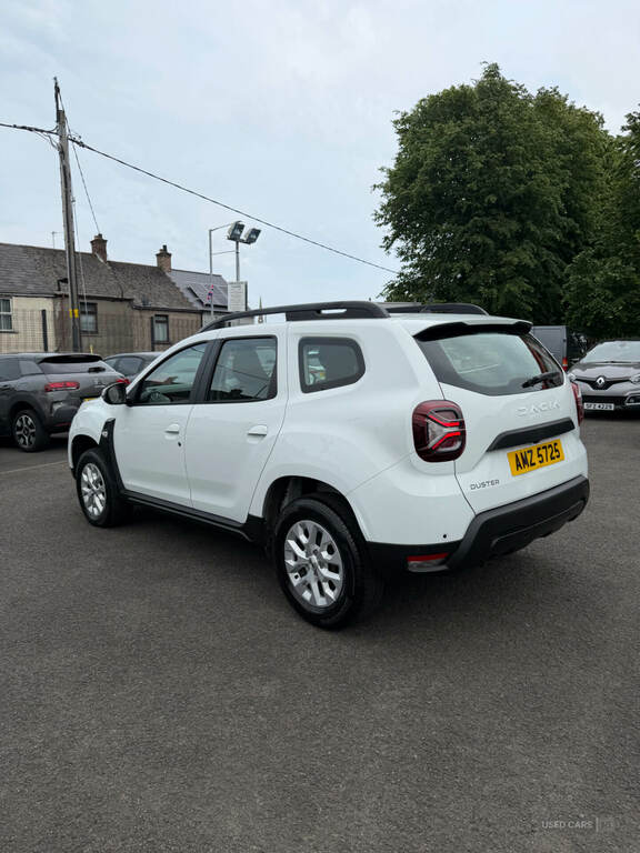 Dacia Duster 1.0 Tce 90 Expression AMZ5725 White #4