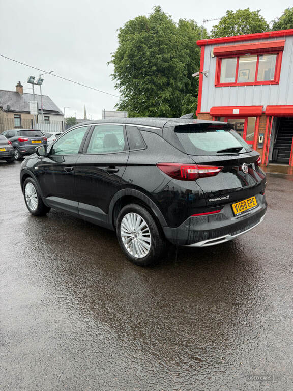 Vauxhall Grandland X 1.5 Turbo D Tech Line Nav VU68EPE Black #4
