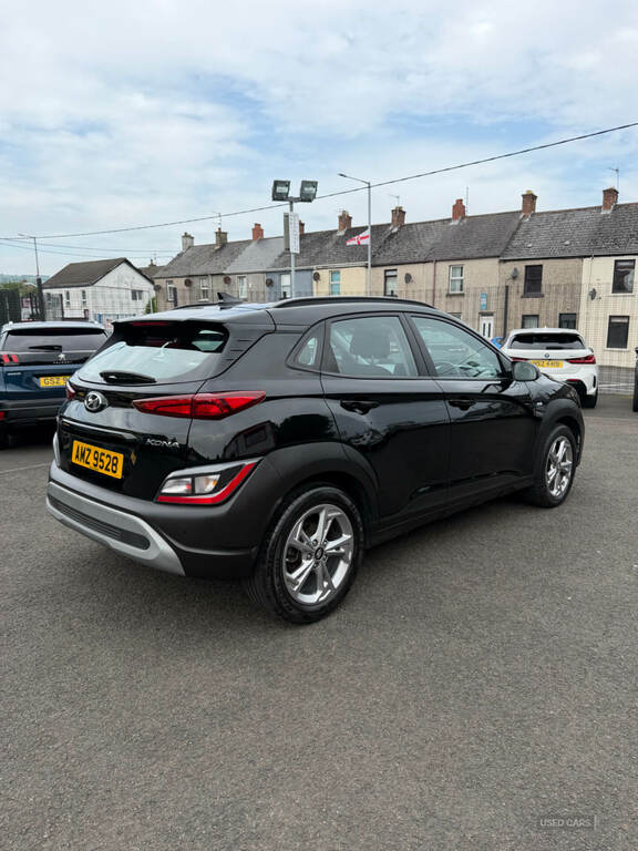 Hyundai Kona 1.0 Tgdi 48V Mhev Se Connect AMZ9528 Black #2