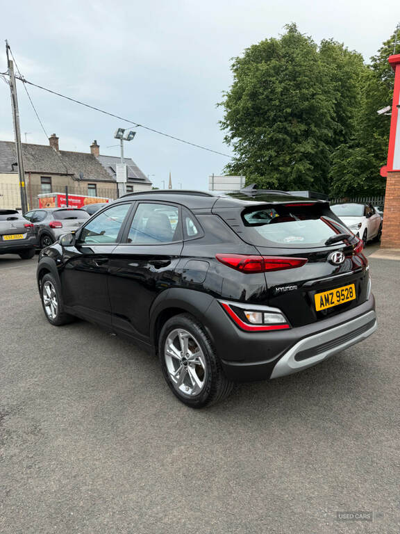 Hyundai Kona 1.0 Tgdi 48V Mhev Se Connect AMZ9528 Black #4