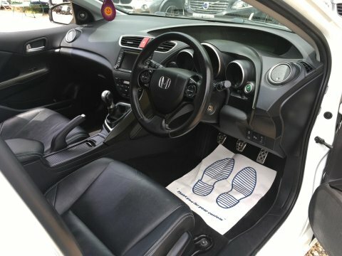 Honda Civic Civic I-dtec Es-t White #28