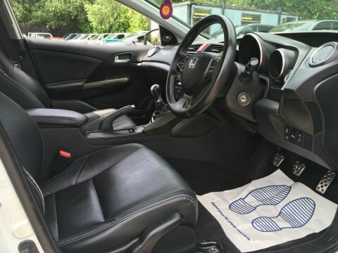 Honda Civic Civic I-dtec Es-t White #29