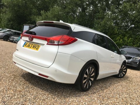 Honda Civic Civic I-dtec Es-t White #17