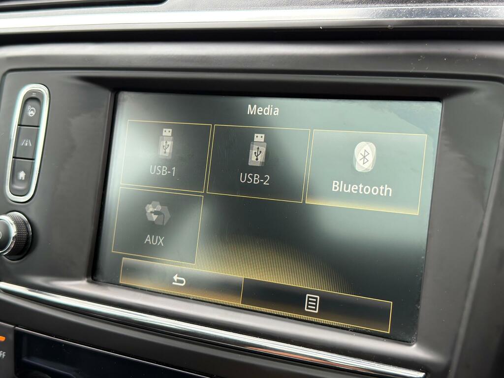 Renault Kadjar Suv 1.3 Tce Signature S Nav Euro 6 Ss 2018 White #38