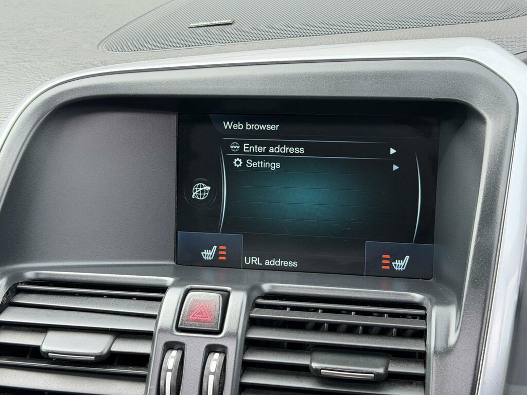 Volvo XC60 2.4 D4 R-design Nav Suv Geartronic Awd Grey #36