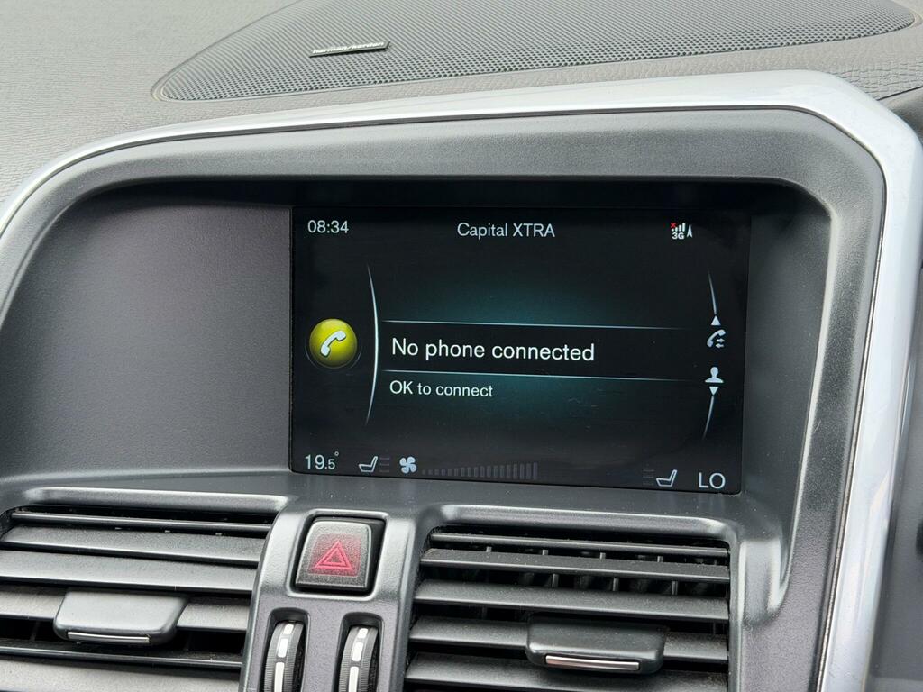 Volvo XC60 2.4 D4 R-design Nav Suv Geartronic Awd Grey #34
