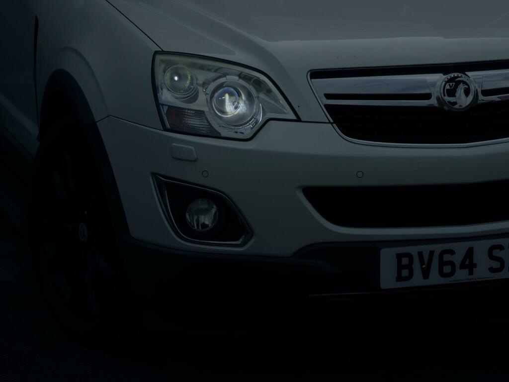 Vauxhall Antara Se White #4