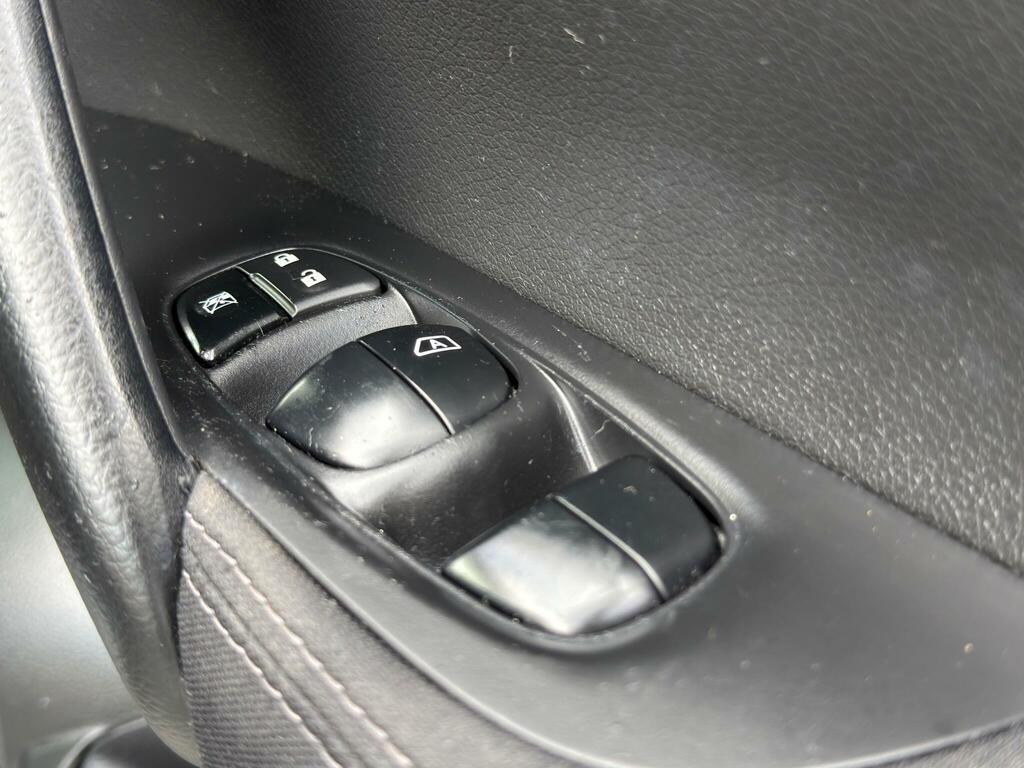 Nissan Qashqai 1.2 N-tec Plus Grey #24