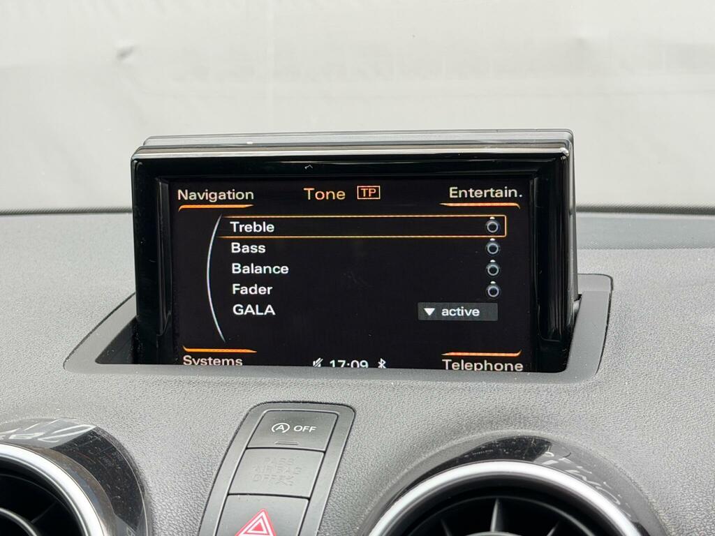 Audi A1 Tdi Sport Black #31