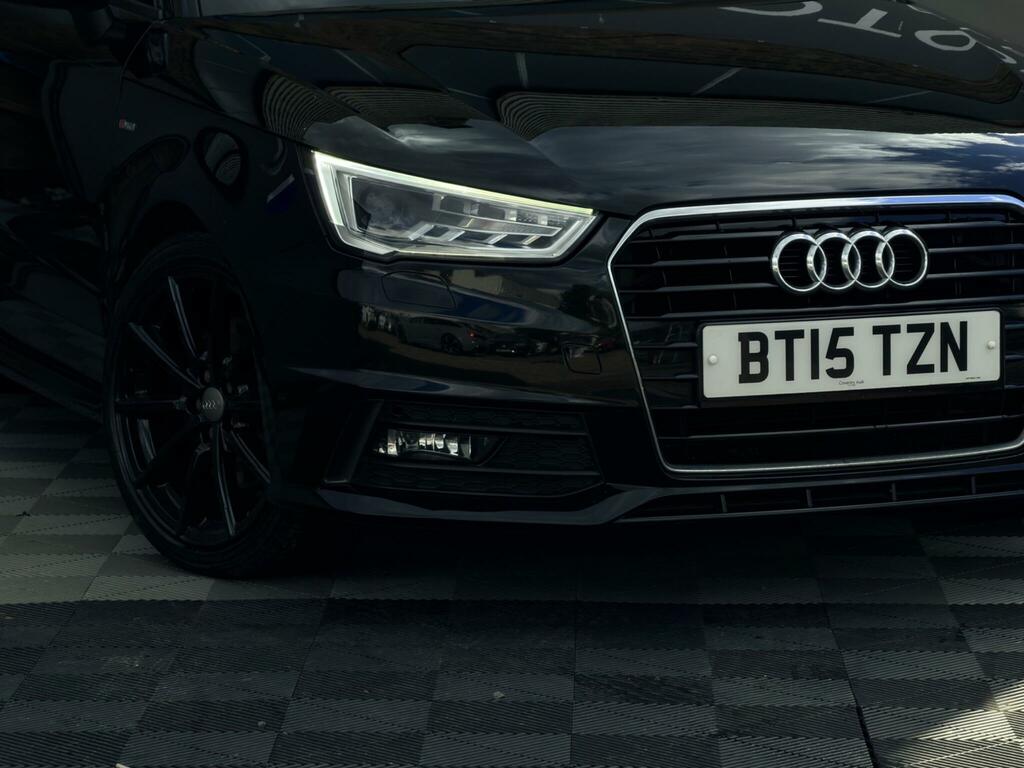 Audi A1 Tdi Sport Black #2