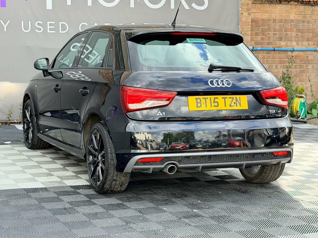 Audi A1 Tdi Sport Black #14