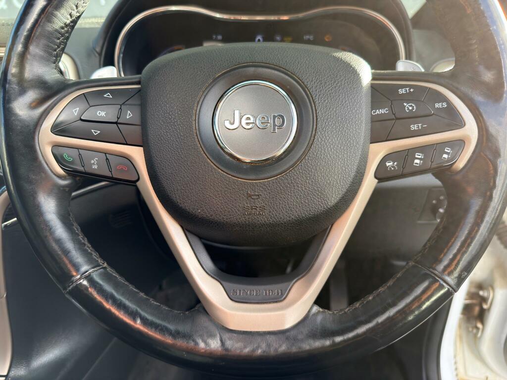 Jeep Grand Cherokee Summit Crd Red #31