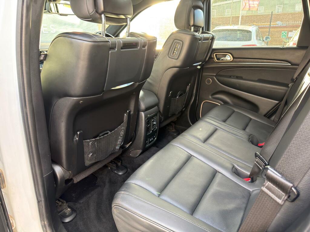 Jeep Grand Cherokee Summit Crd Red #45