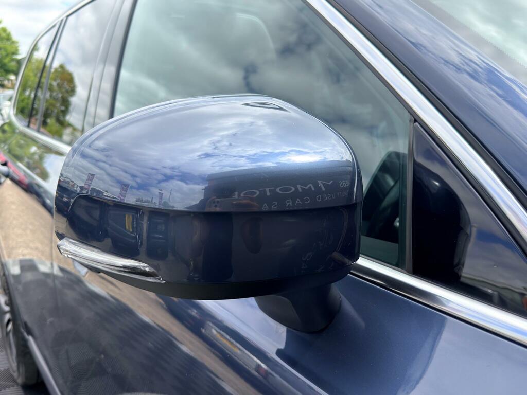 Volvo XC90 Momentum Blue #4