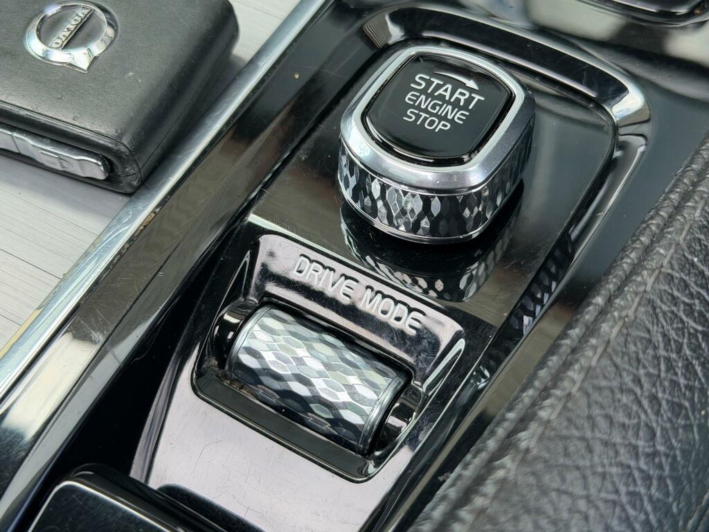 Volvo XC90 2.0 D5 Powerpulse R Design Pro Awd Geartronic Black #35