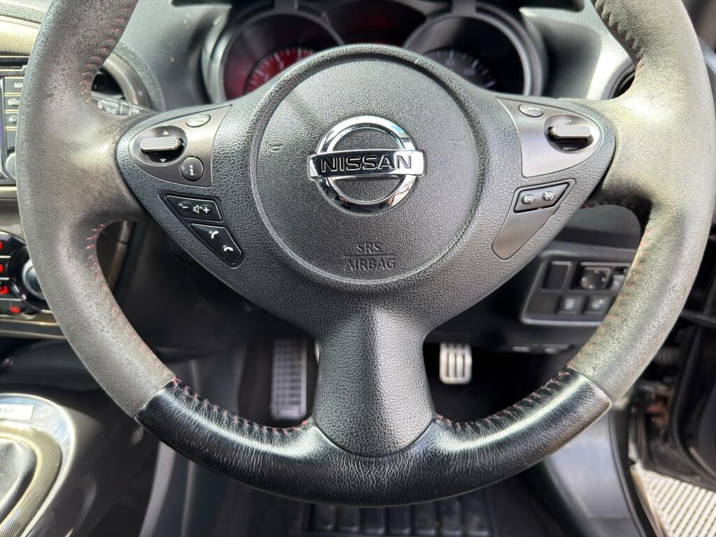 Nissan Juke  Red #28