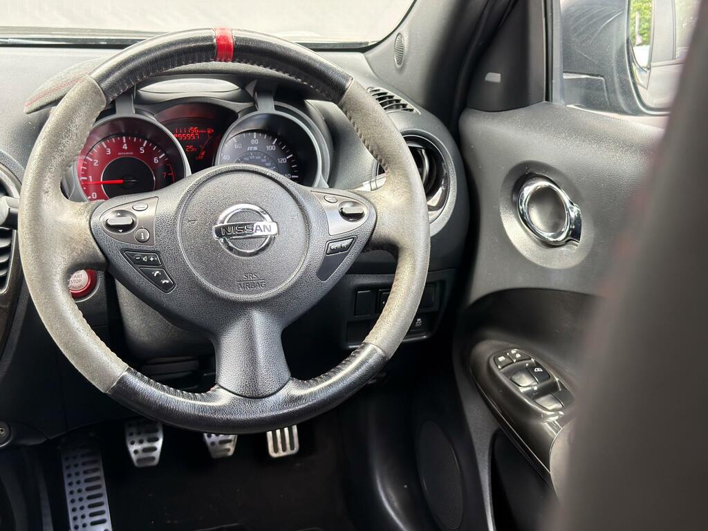 Nissan Juke  Red #13