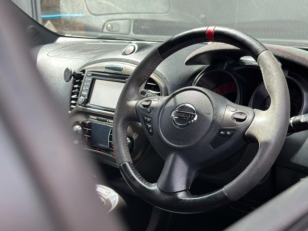 Nissan Juke  Red #11