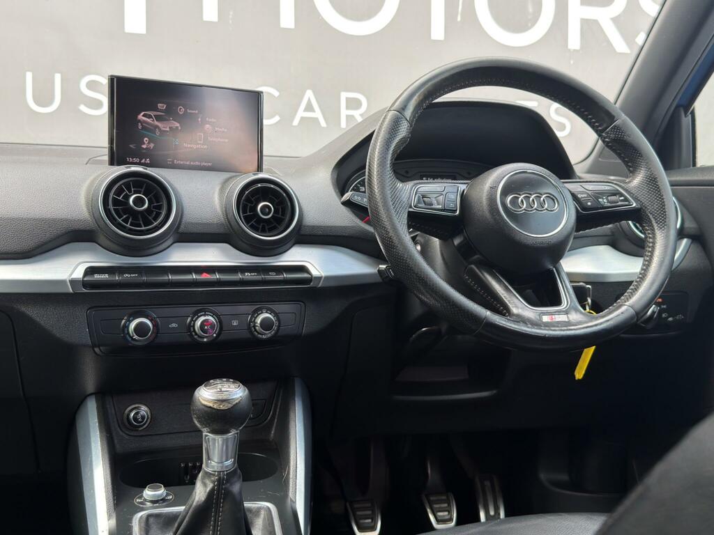 Audi Q2 Tfsi S Line Grey #43