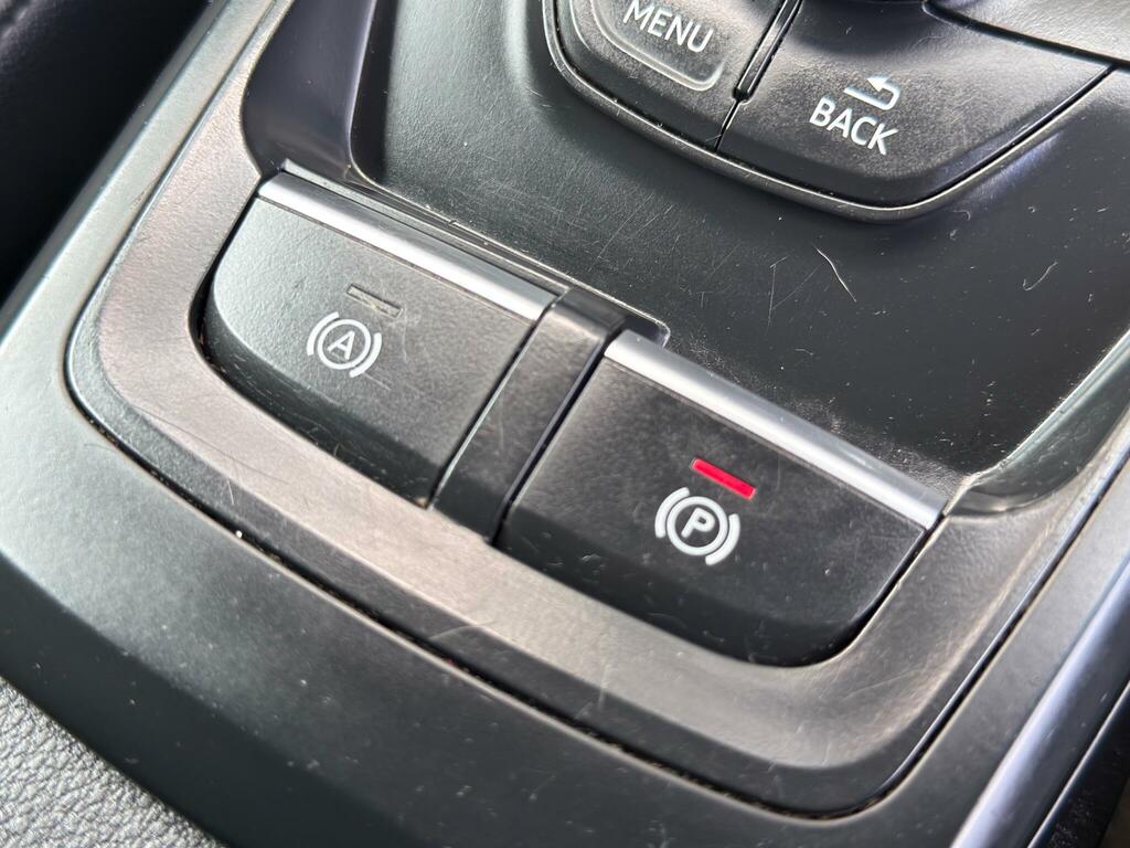Audi Q2 Tfsi S Line Grey #42