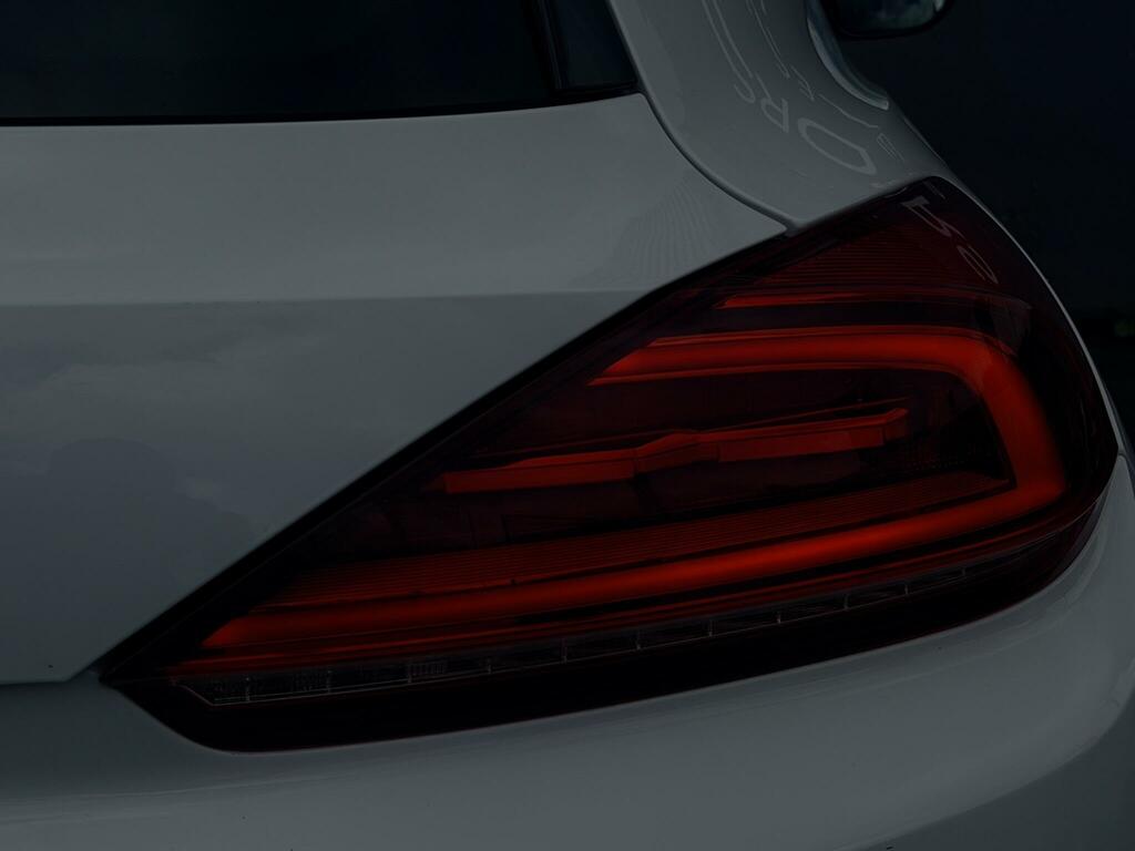 Volkswagen Scirocco R White #5