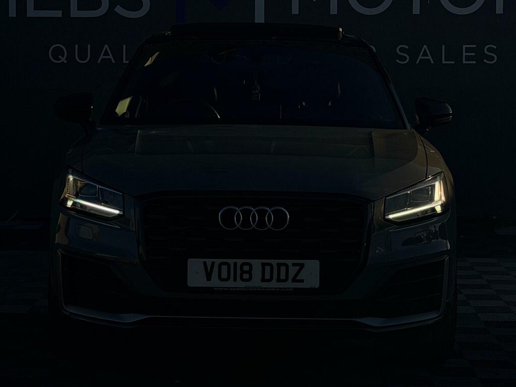 Audi Q2 Edition 1 Grey #5