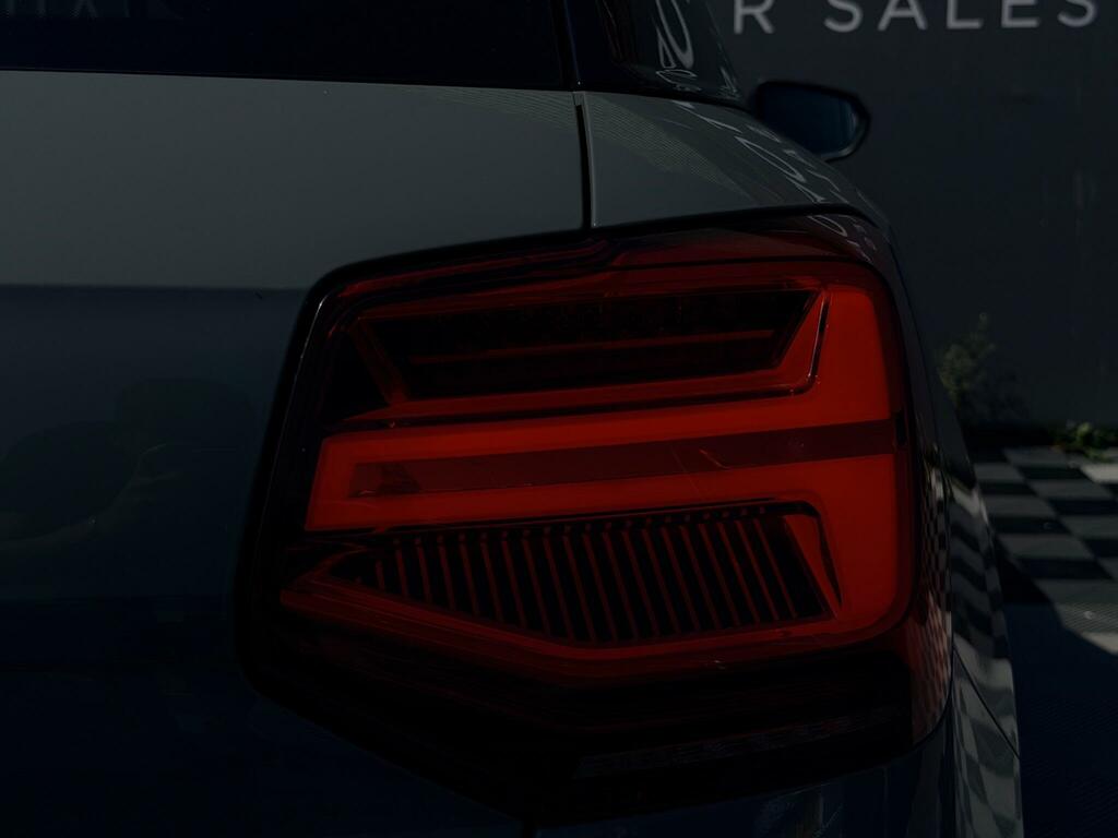 Audi Q2 Edition 1 Grey #6
