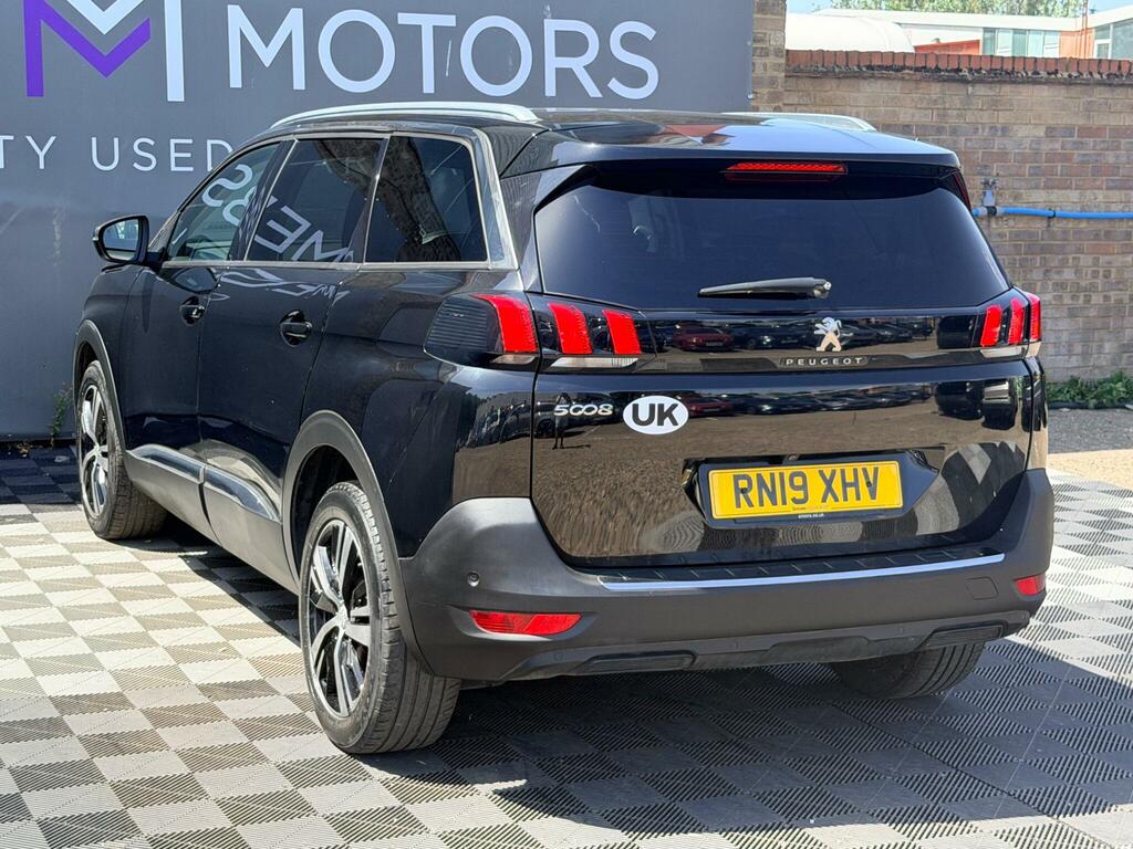Peugeot 5008 Suv Green #16