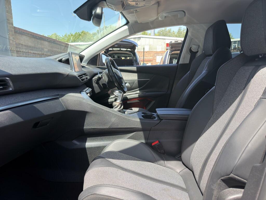 Peugeot 5008 Suv Green #40