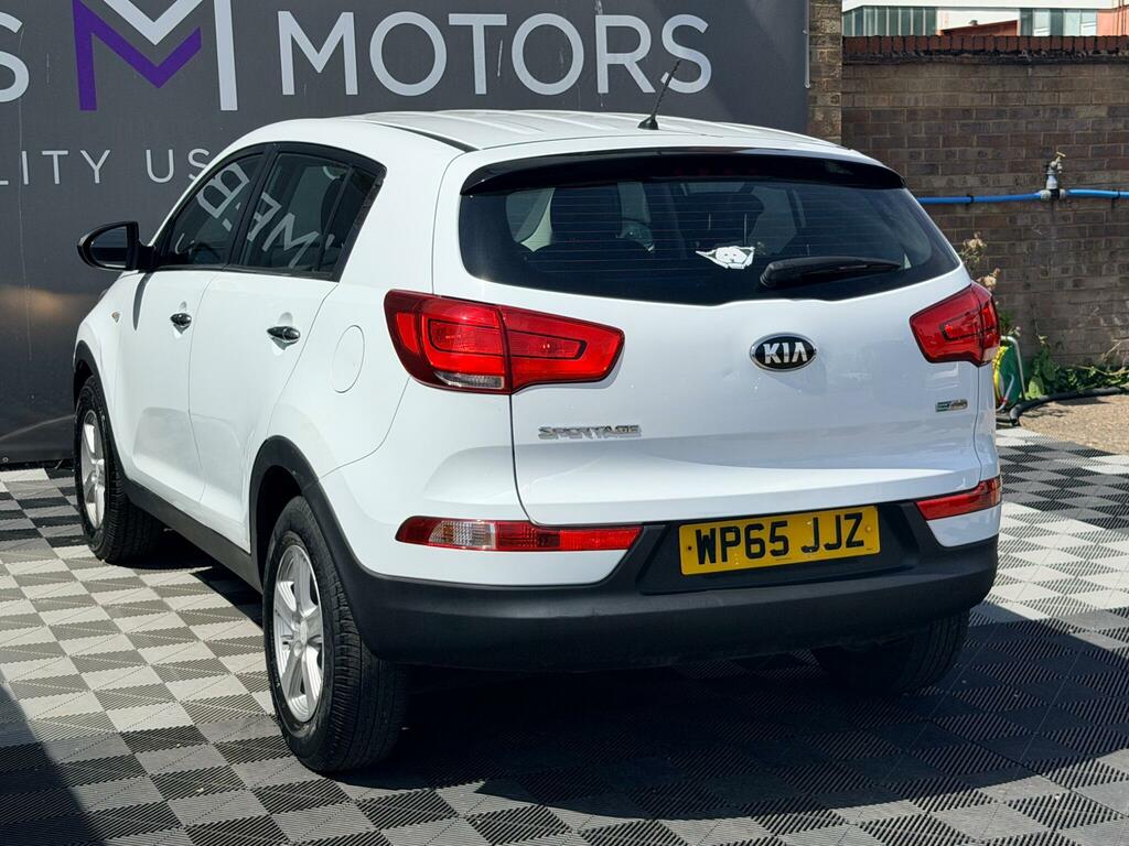 Kia Sportage 1.6 2 Isg 133 Bhp White #16