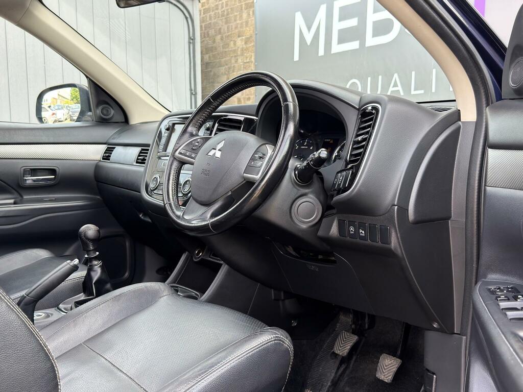 Mitsubishi Outlander 2.2 Di-d Gx4 Estate  #10