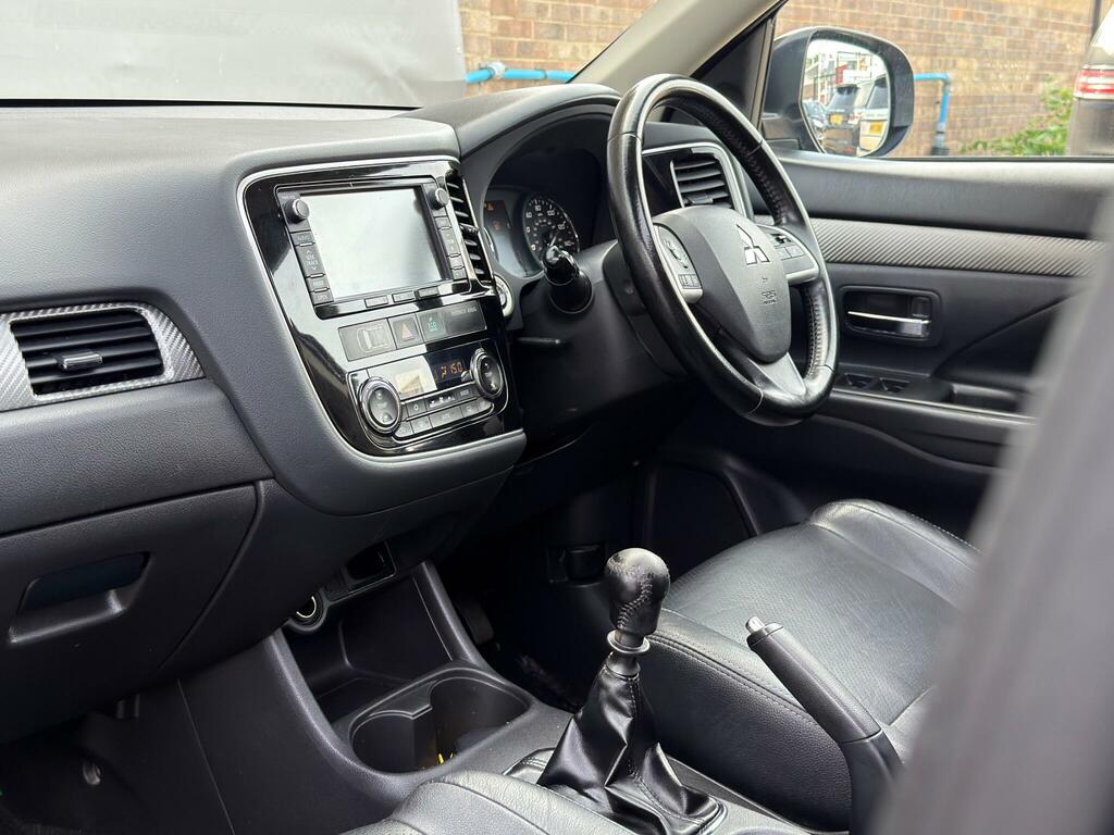 Mitsubishi Outlander 2.2 Di-d Gx4 Estate  #44