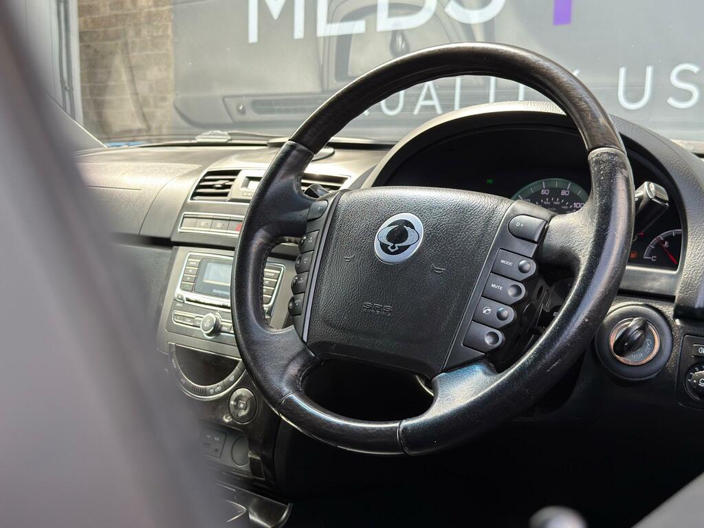 SsangYong Rexton 4X4 2.0 E-xdi Ex T-tronic 4Wd 201414 Black #10