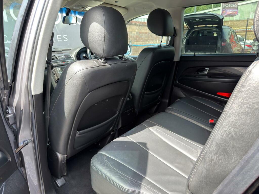 SsangYong Rexton 4X4 2.0 E-xdi Ex T-tronic 4Wd 201414 Black #41