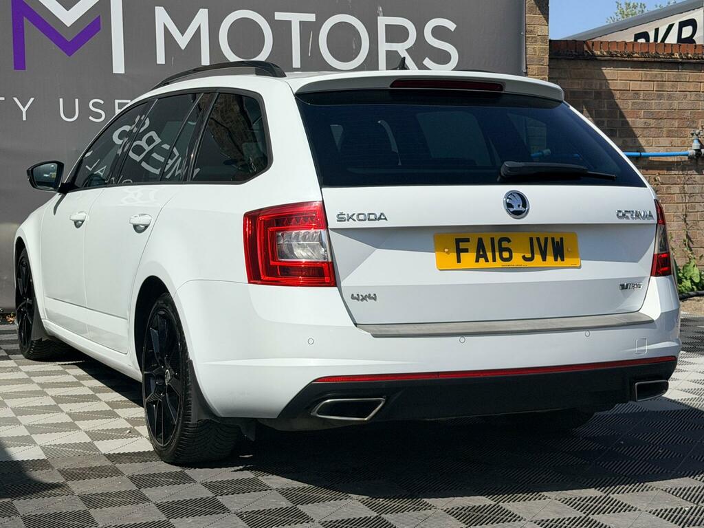 Skoda Octavia 2.0 Tdi Vrs Euro 6 Ss Snav White #17