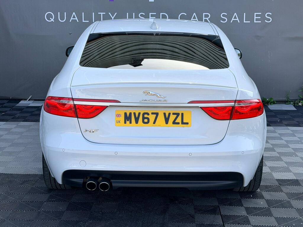 Jaguar XF 2.0D 180 R-sport Grey #18