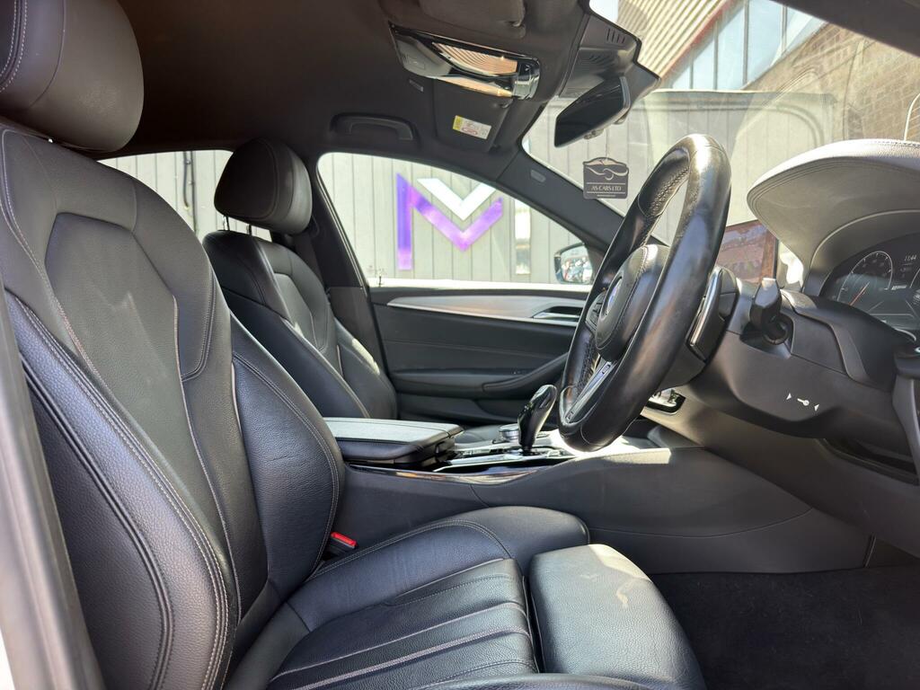 BMW 5 Series 530D Xdrive M Sport Grey #22