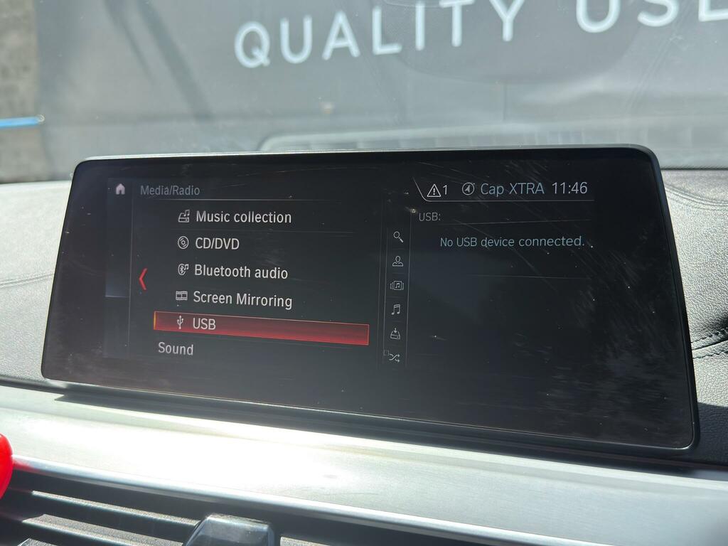 BMW 5 Series 530D Xdrive M Sport Grey #40